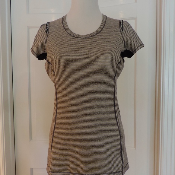 lululemon athletica Tops - Lululemon athletic top size 8